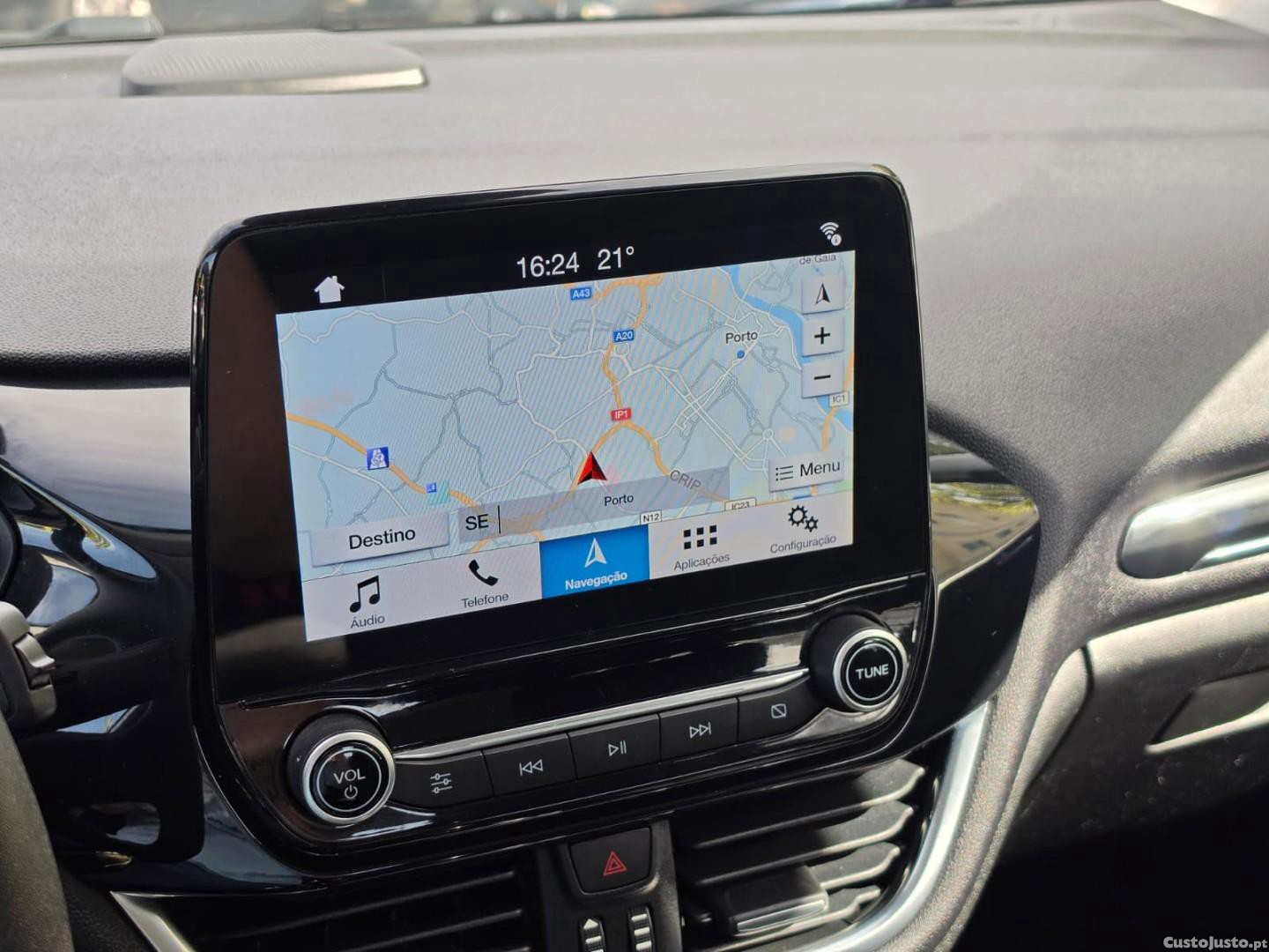 Ford Fiesta 1.0 EcoBoost S&S COOL&CONNECT — fotografia 3