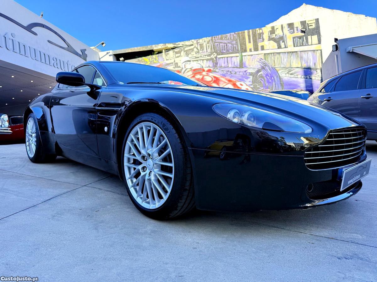 Aston Martin Vantage Sport Shift — fotografia 21