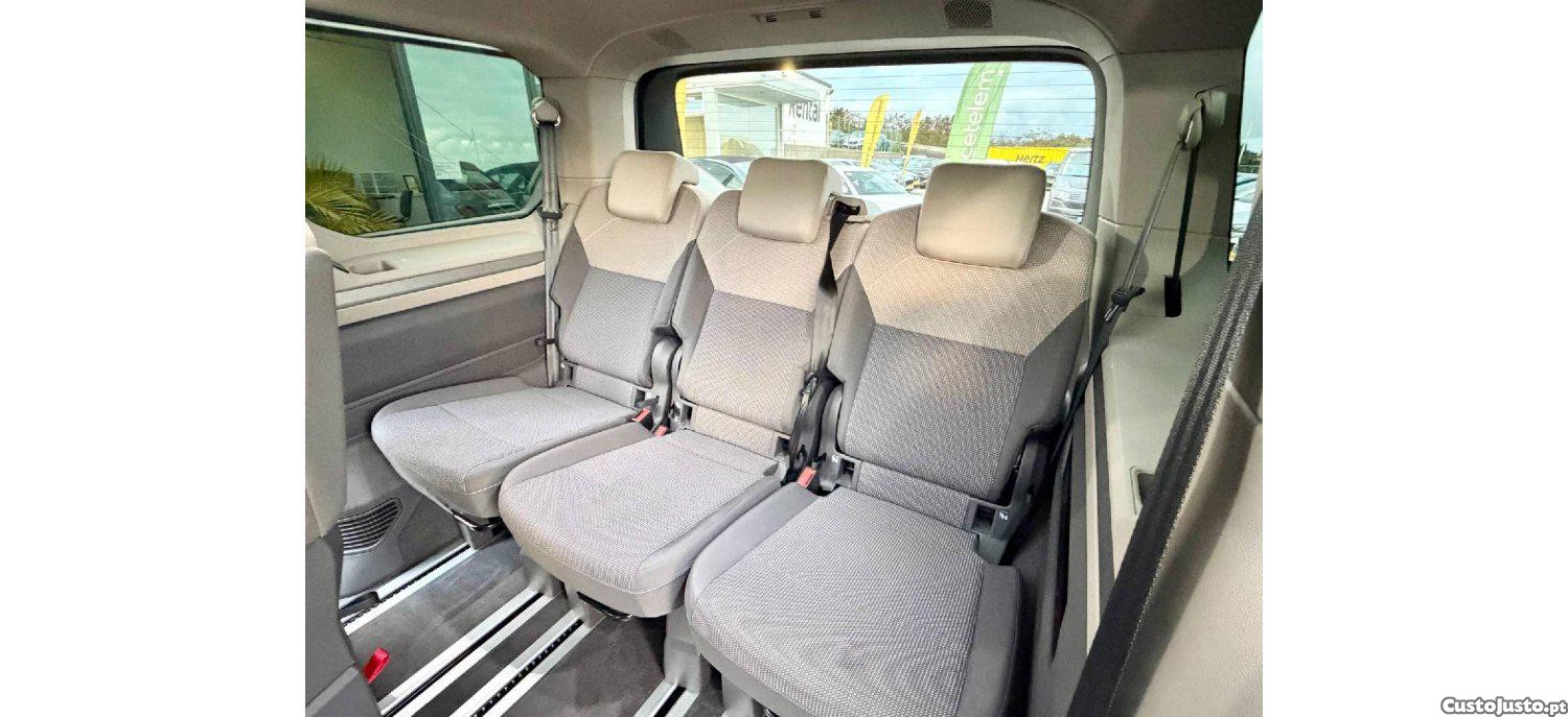 Volkswagen Multivan Life 2.0 TDI 150cv DSG — fotografia 16