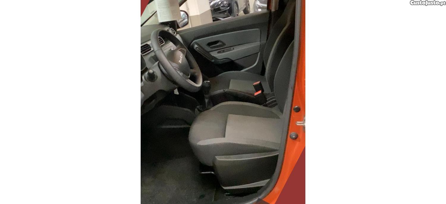 Dacia Duster 1.0 Tce Essential - 23 foto 5