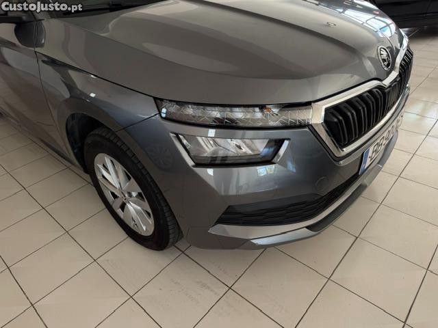 Skoda Kamiq 1.0 TSI DSG — fotografia 11