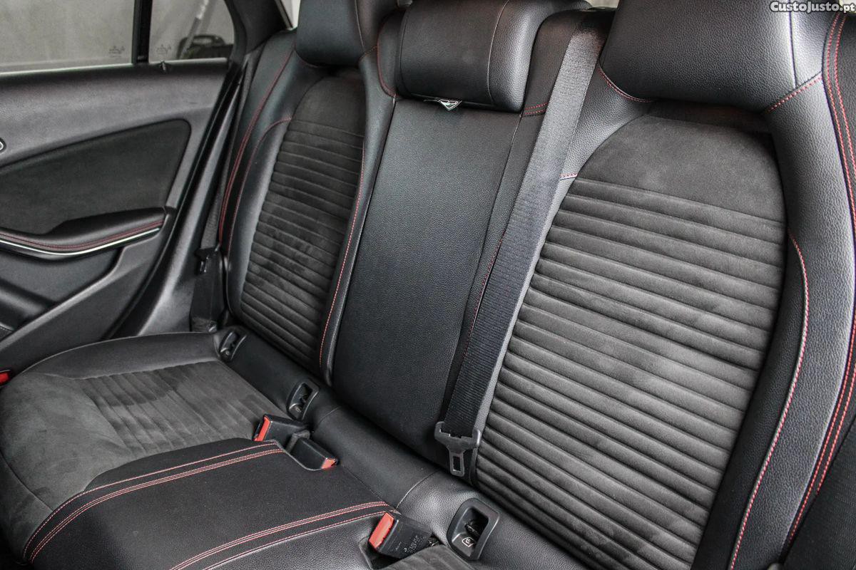 Mercedes-Benz CLA 200 d Shooting Brake AMG Line — fotografia 16