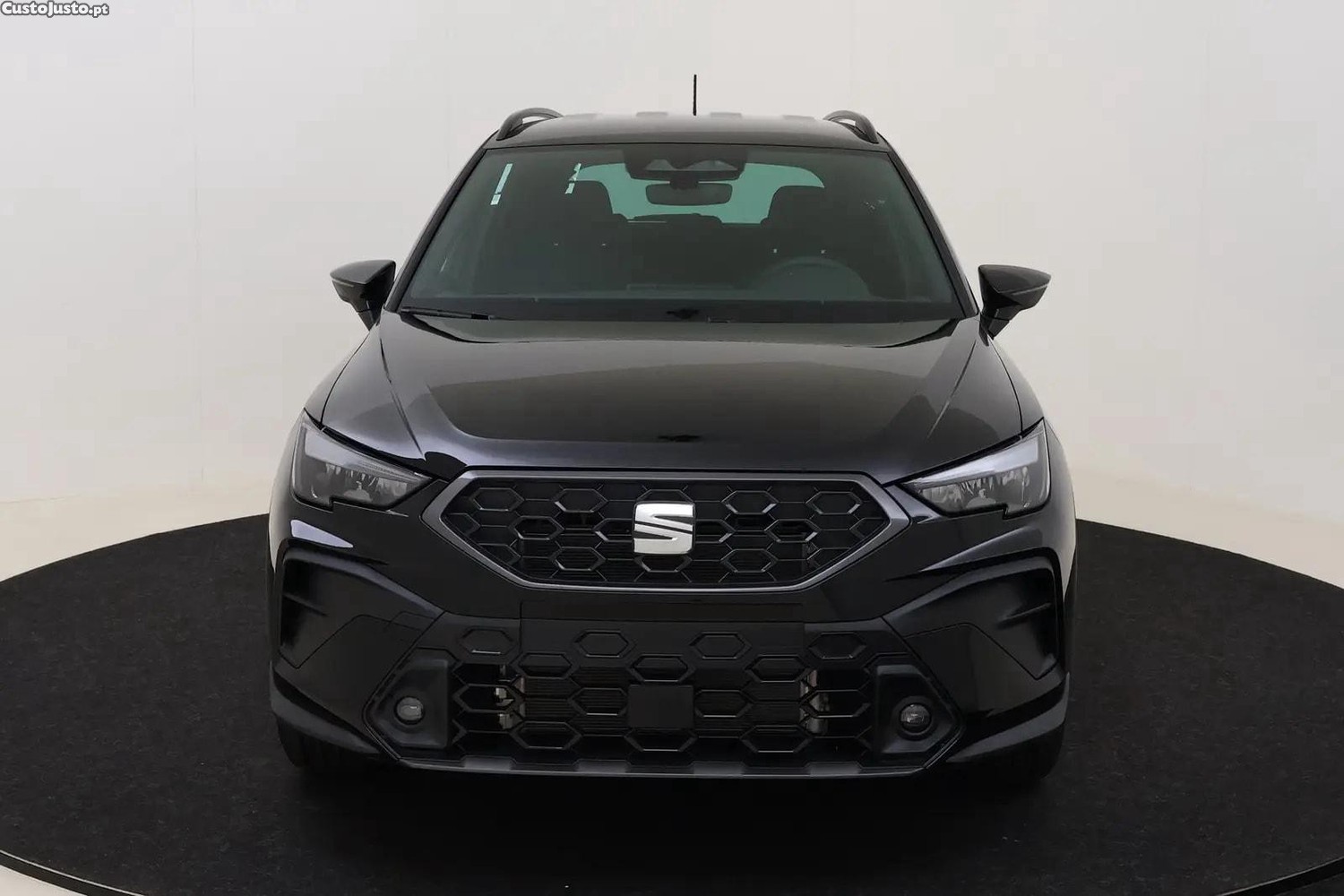 SEAT Arona Play Plus — fotografia 17