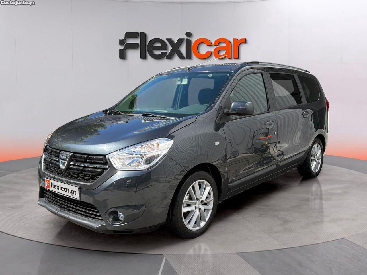 Dacia Lodgy 1.2 TCe Confort 7L — fotografia 20