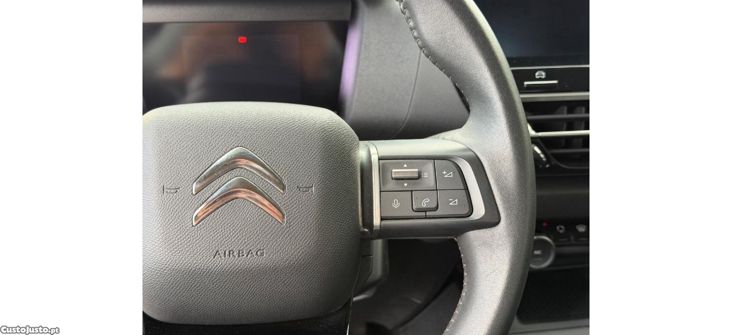 Citroën C4 PureTech Plus 1.2 130cv — fotografia 9