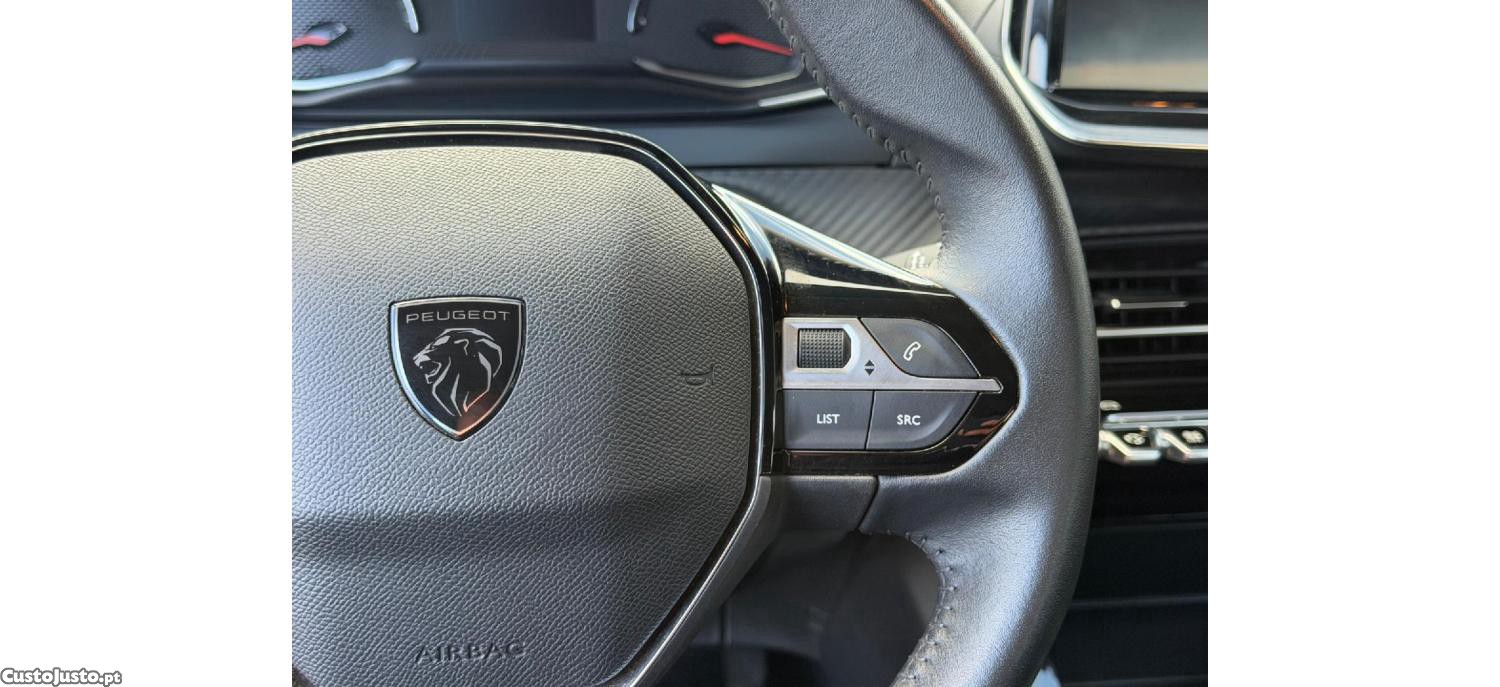 Peugeot 208 ActivePack 1.2Puretech 100cv — fotografia 5