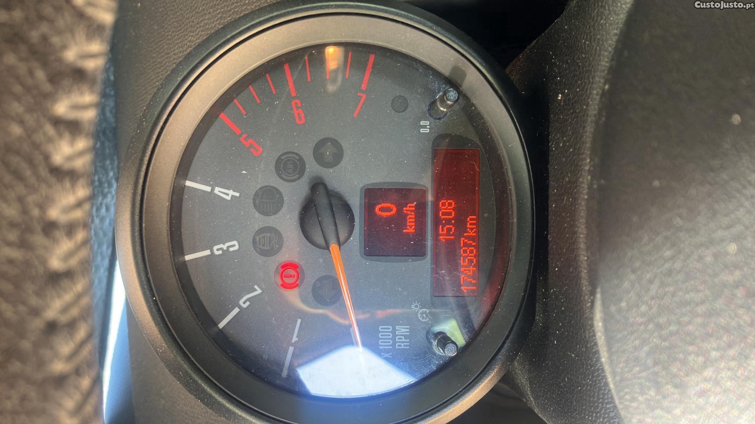 MINI Cooper D — photo 2