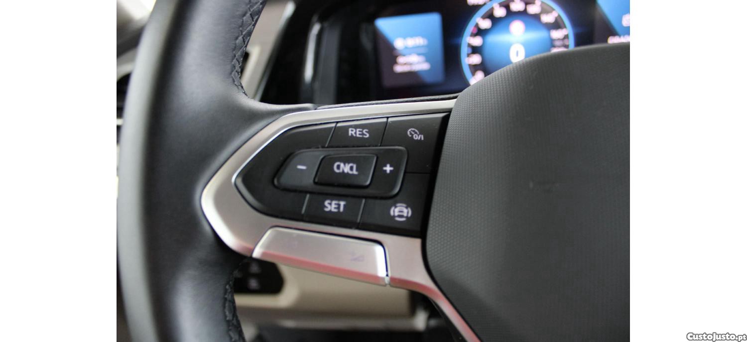 Volkswagen Multivan Life 2.0 TDI 150cv DSG — fotografia 8