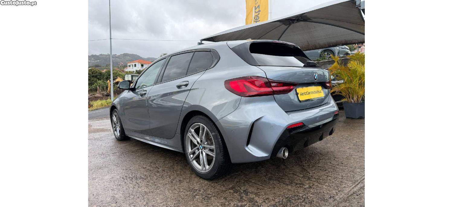 BMW 116 d Pack Desportivo M Auto — fotografia 19