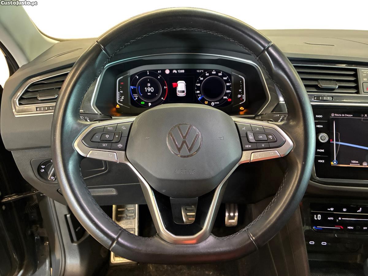 VW Tiguan 2.0 TDI Active DSG - 22 foto 5