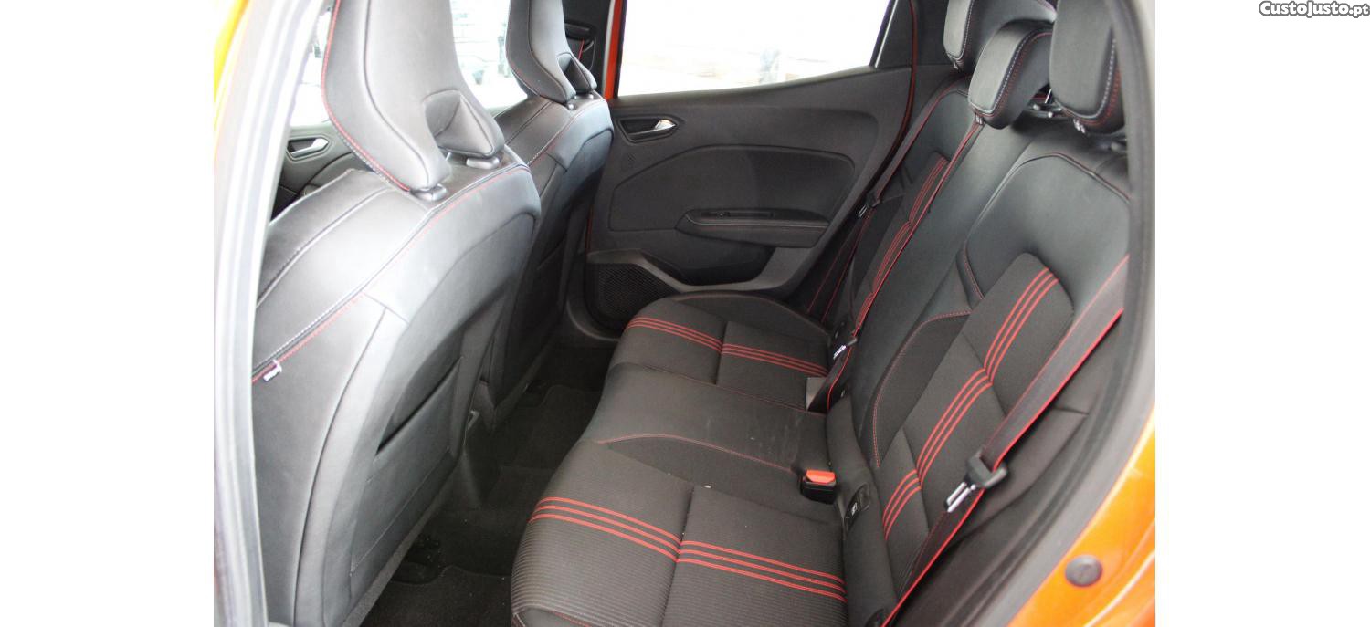 Renault Clio 1.0 Tce RSLine — fotografia 12