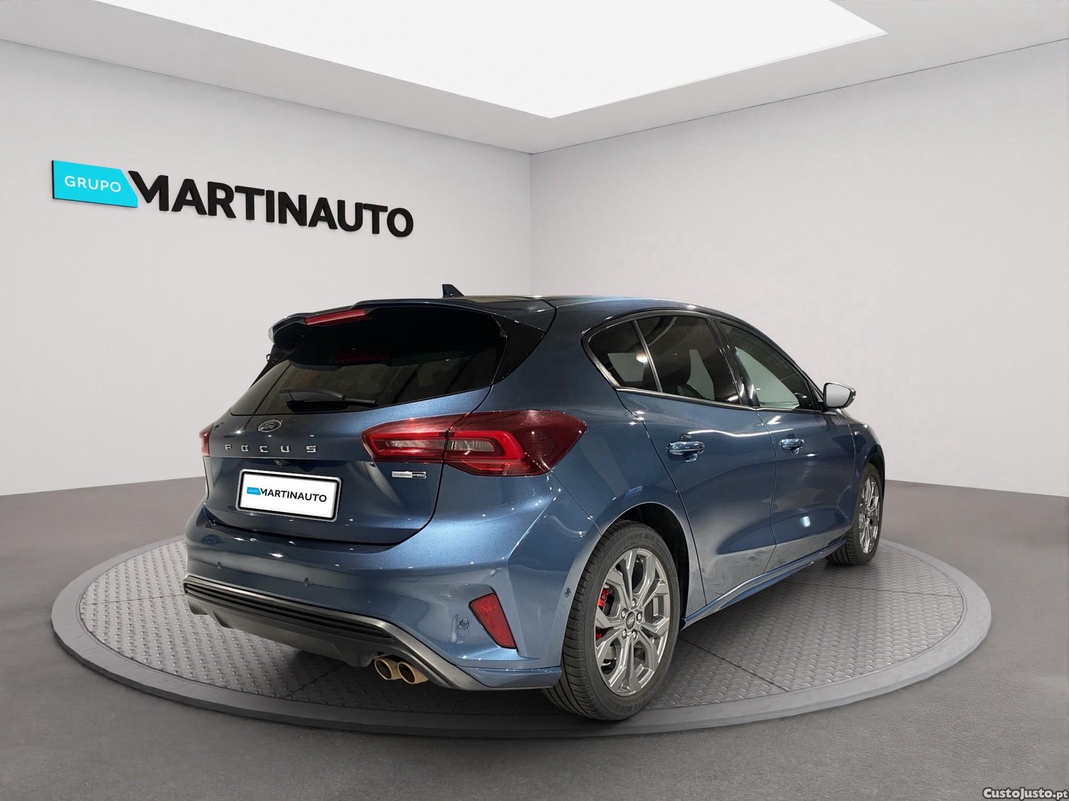 Ford Focus 1.0 EcoBoost MHEV ST-Line - 22 — photo 5