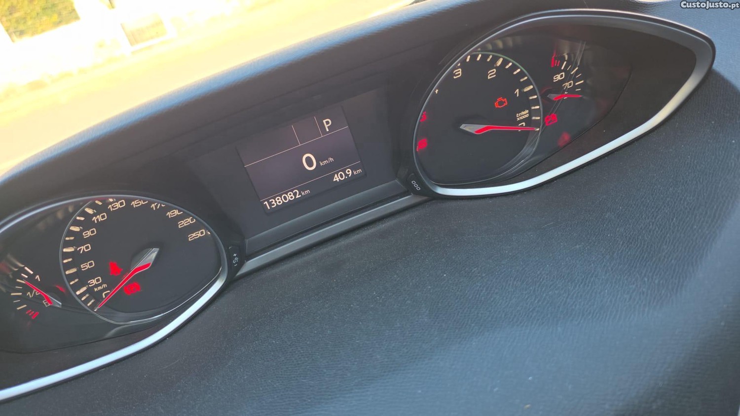 Peugeot 308 Active 1.5 diesel - 20 foto 2