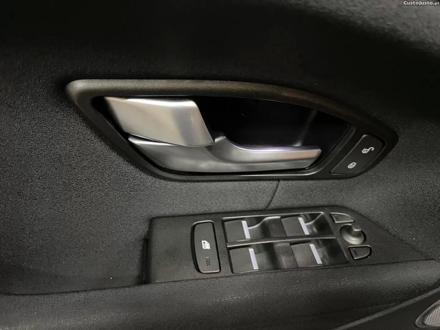 Land Rover Evoque 2.0 ed4 se — fotografia 9