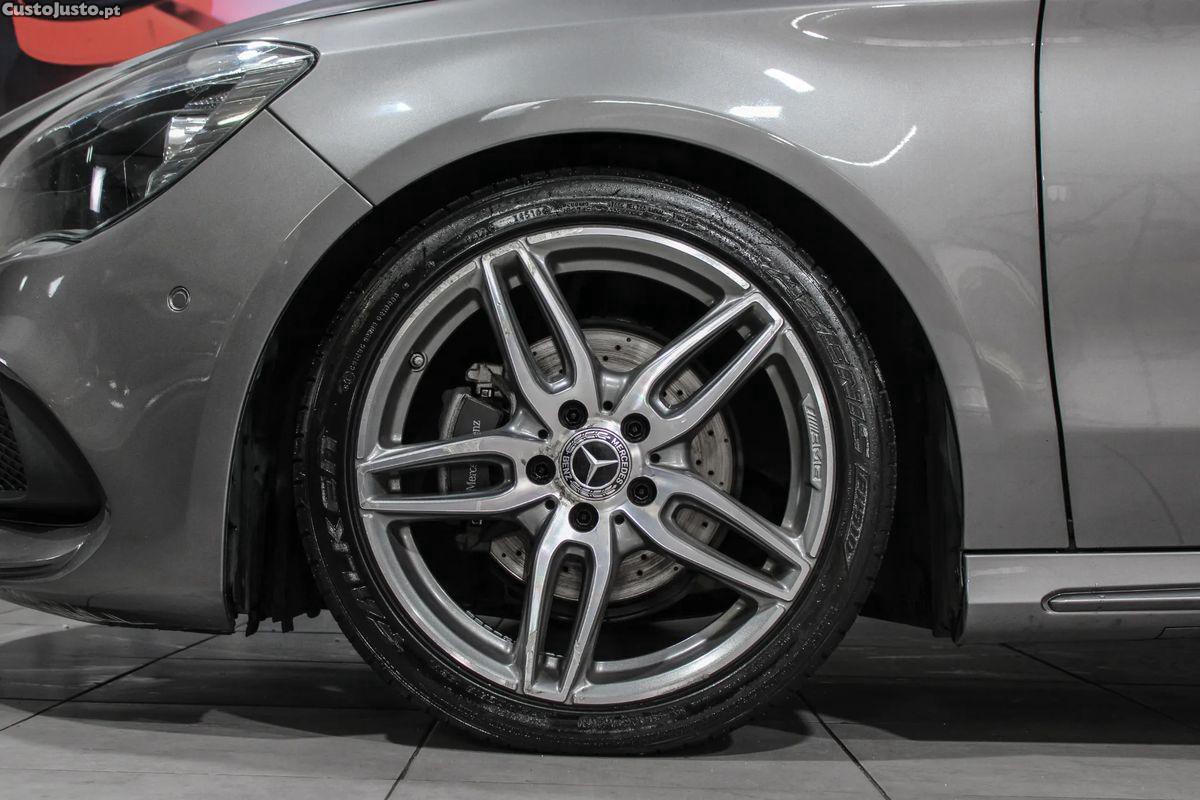 Mercedes-Benz CLA 200 d Shooting Brake AMG Line — fotografia 13