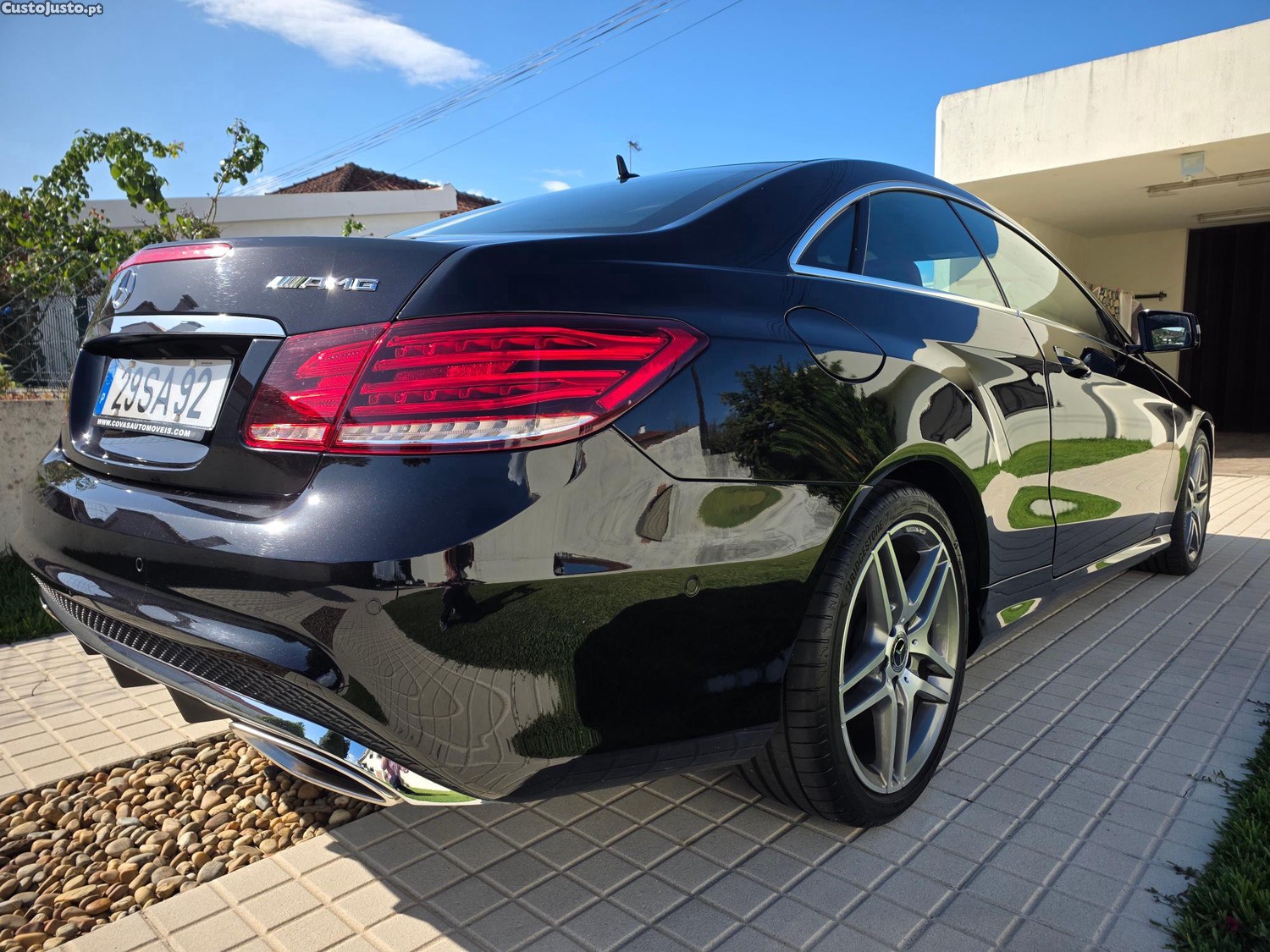 Mercedes-Benz E 250 d Coupé AMG Aut. Nacional - 16 foto 5