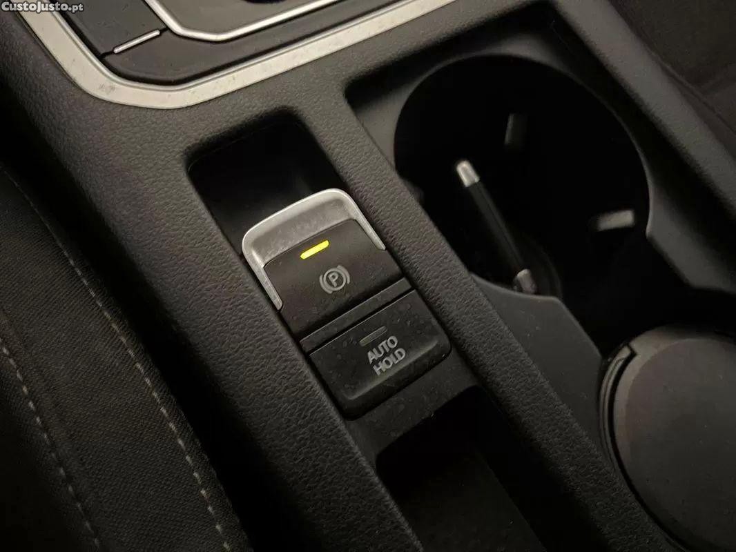 Volkswagen Passat 2.0 tdi elegance dsg — fotografia 7