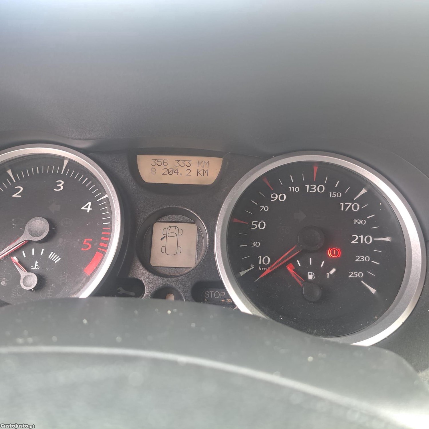 Renault Mégane Break II 2.0 DCI — fotografia 4