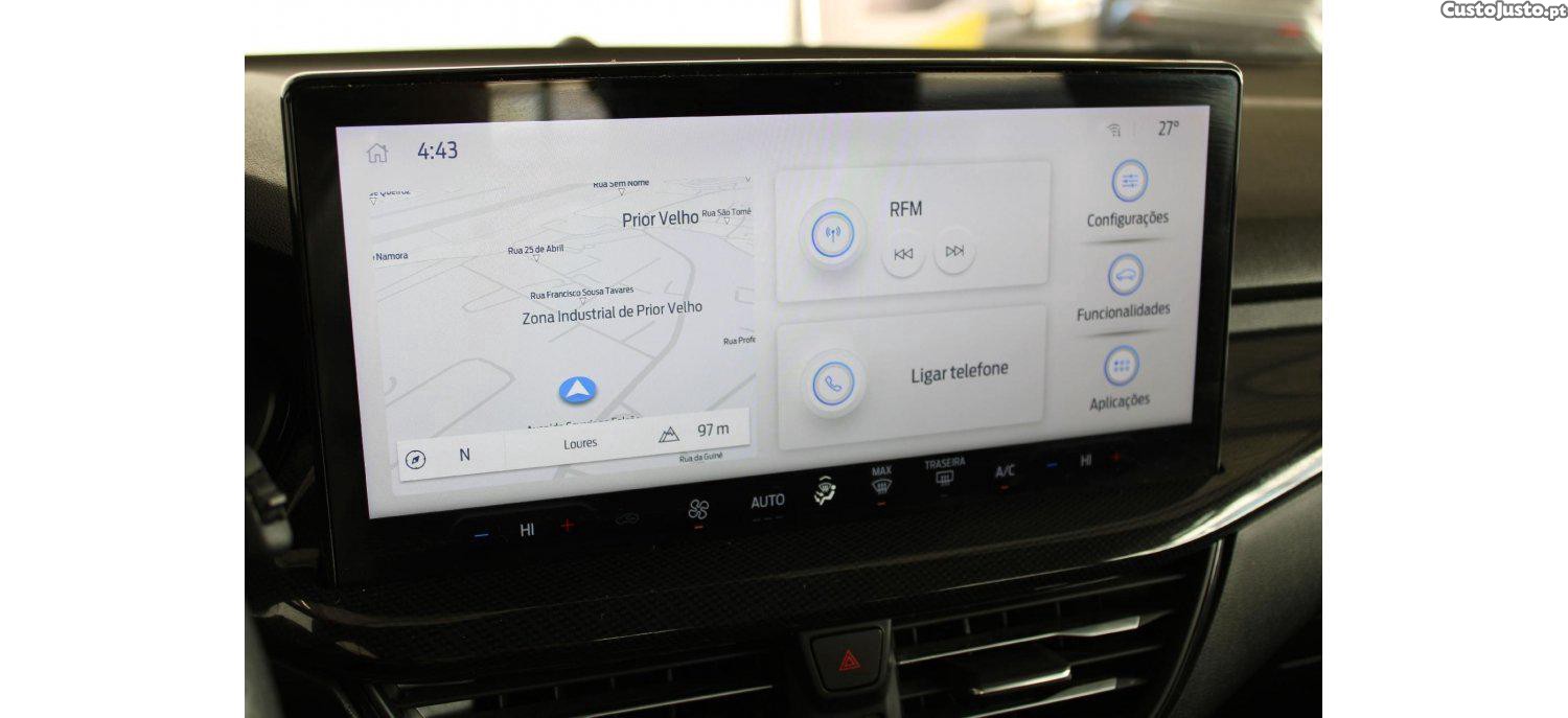 Ford Focus 1.0 EcoBoost MHEV ST-Line — fotografia 13