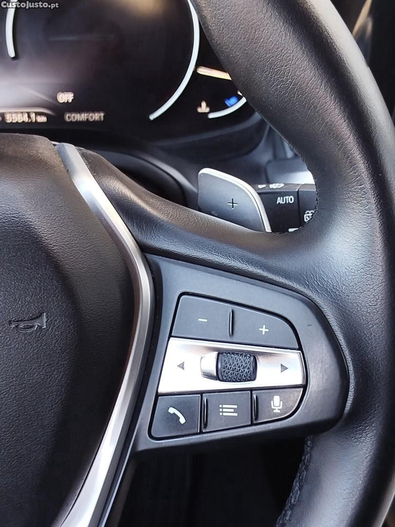 BMW 320 d Line Sport Auto — fotografia 11