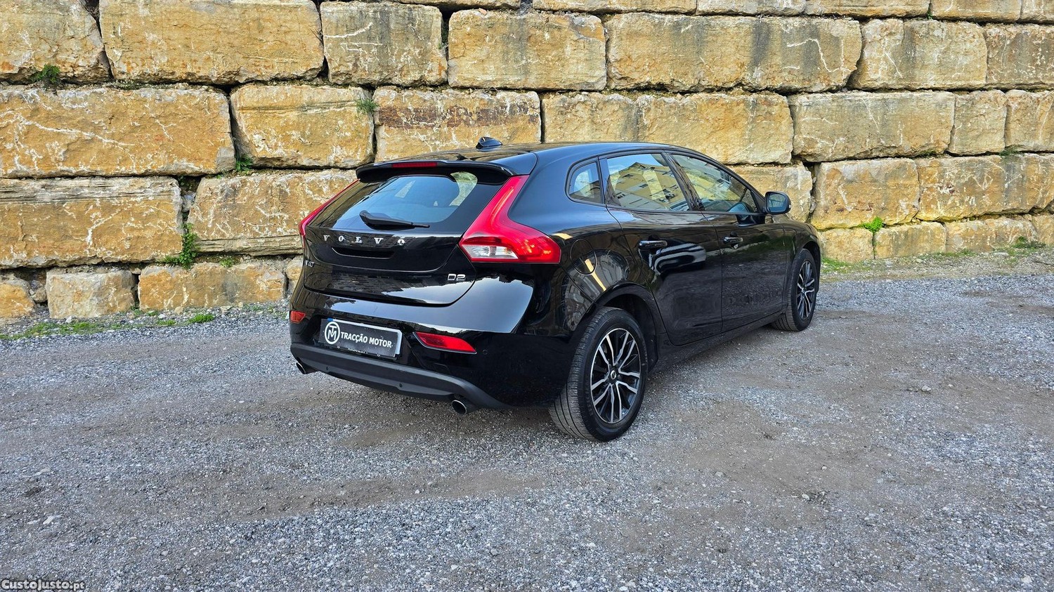 Volvo V40 2.0 D2 Momentum Geartronic — fotografia 29