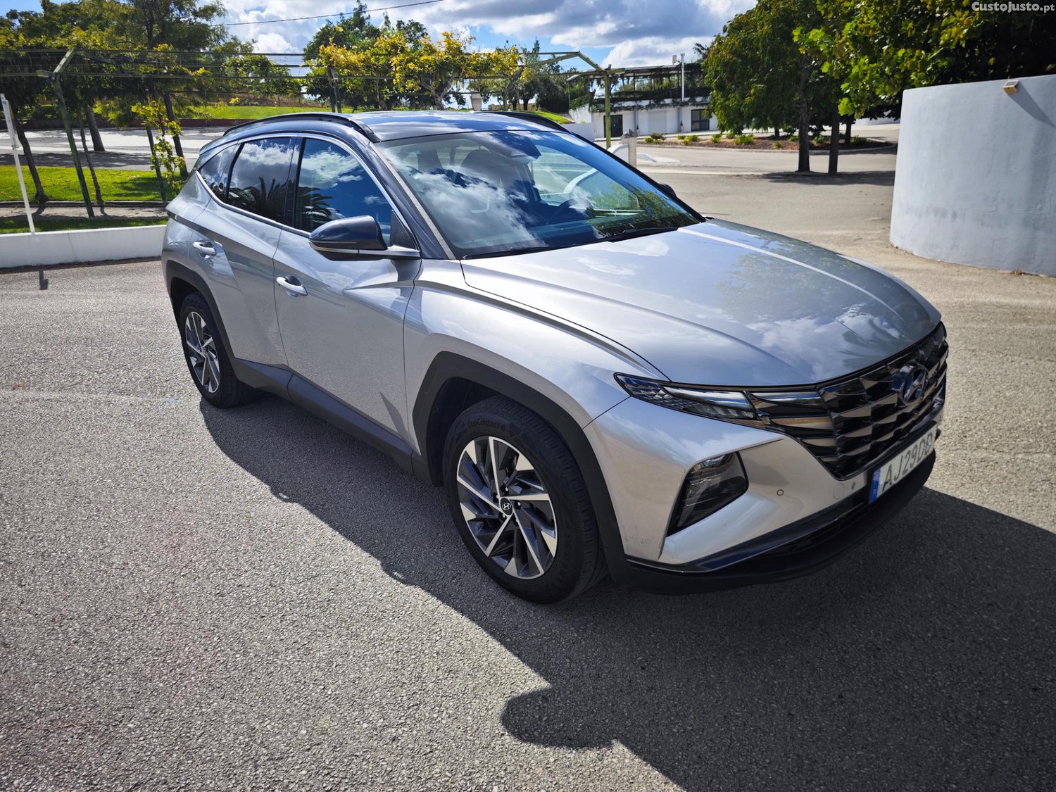 Hyundai Tucson 1.6 CRDI Vanguard DCT — fotografia 10