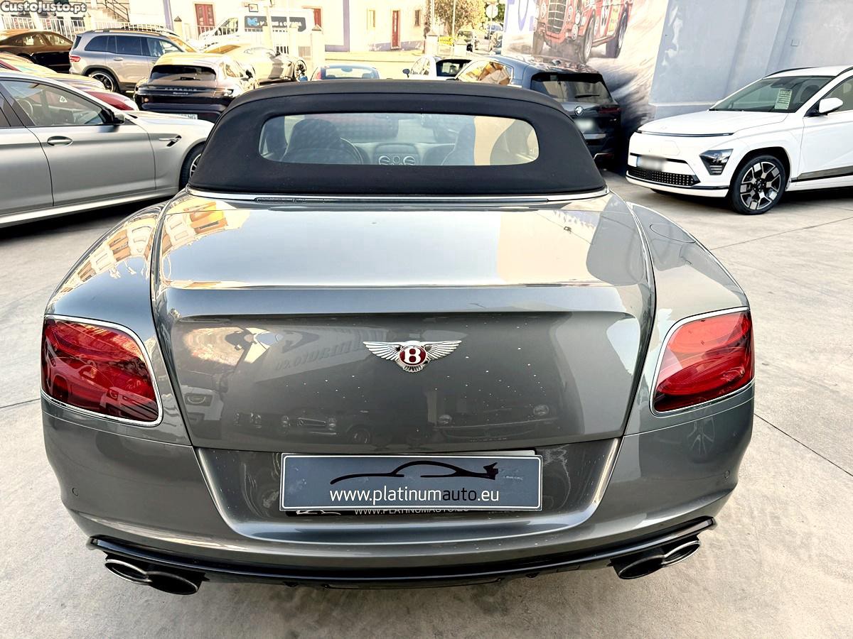 Bentley Continental GTC V8 S Cabrio - 15 foto 4