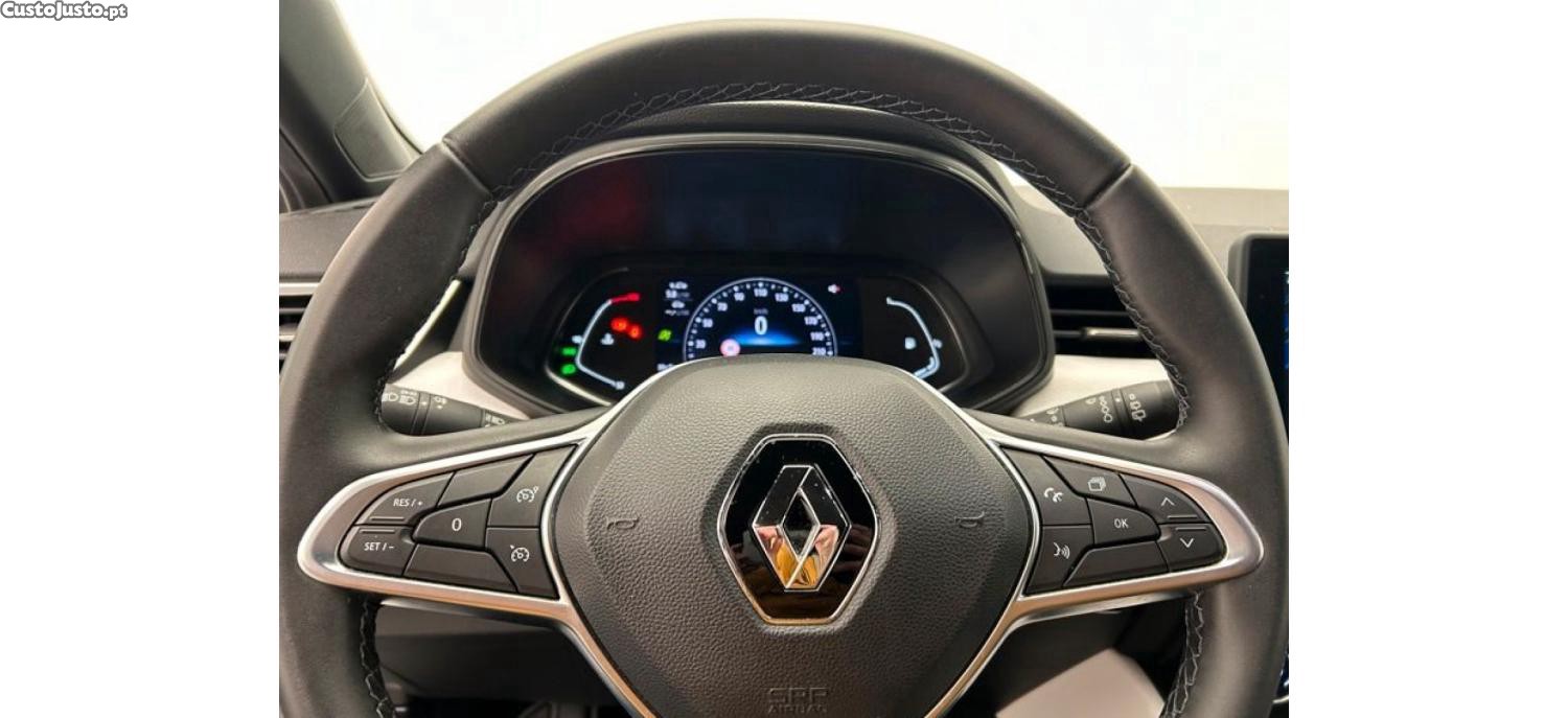 Renault Clio 1.0 Tce Techno — fotografia 5