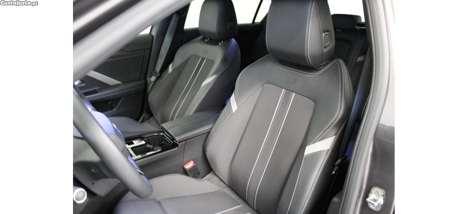 Opel Astra GS 1.2 T 130cv — fotografia 25