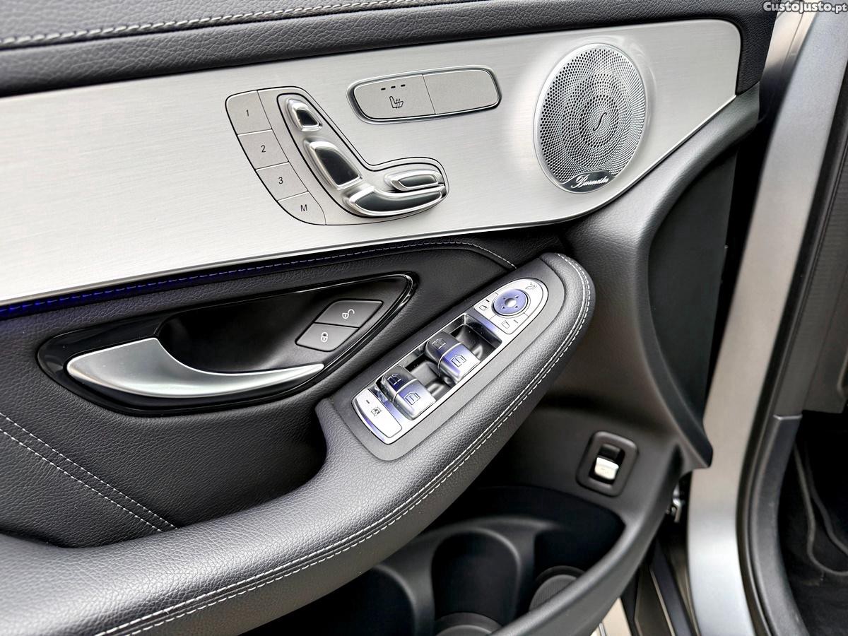 Mercedes-Benz GLC 63 AMG 63 S 4matic+ — fotografia 31