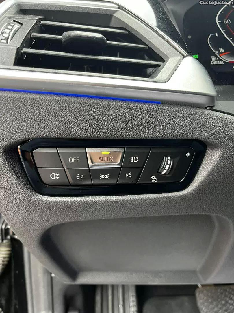 BMW 420 D line luxury auto — fotografia 16