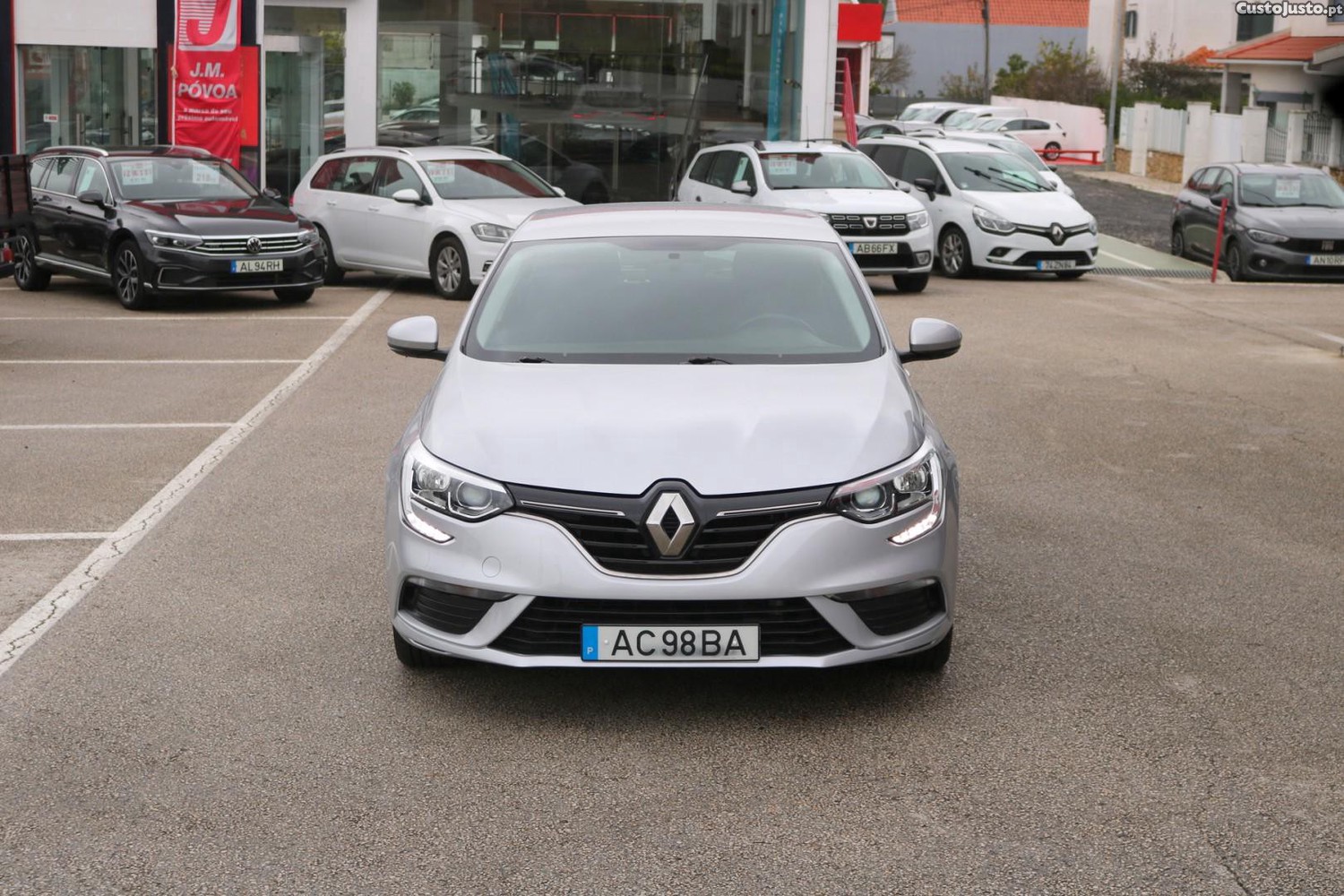 Renault Mégane 1.5 Blue DCI Zen — fotografia 53