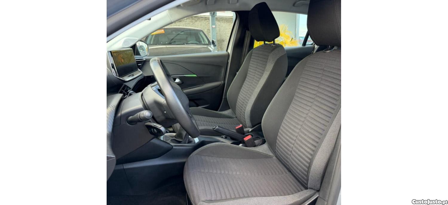 Peugeot 208 ActivePack 1.2Puretech 75cv — fotografia 11