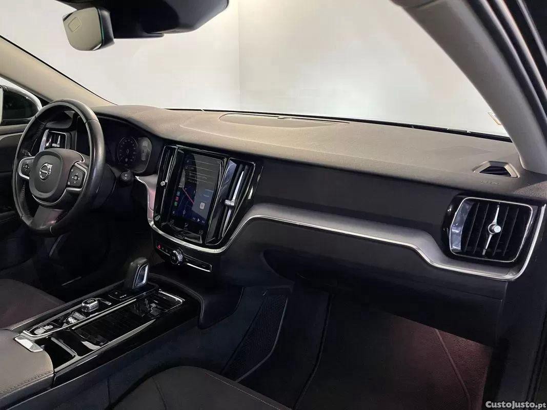 Volvo V60 2.0 t6 awd te inscription — fotografia 20