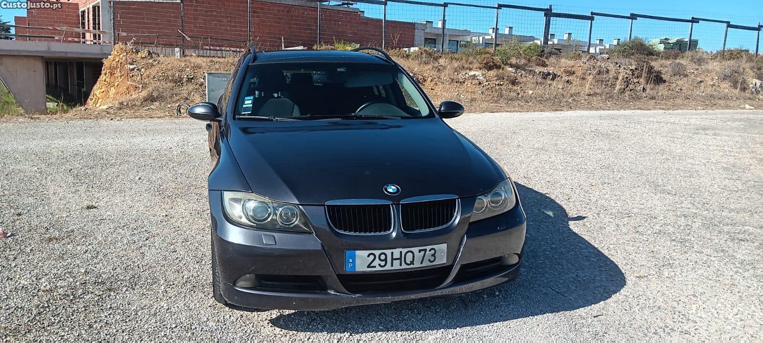 BMW 320 E90 — fotografia 2