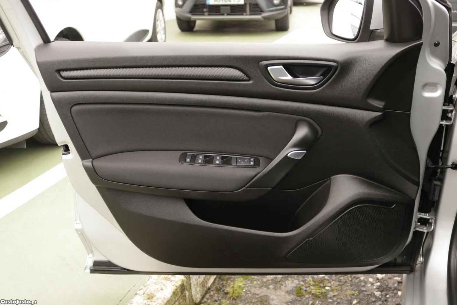 Renault Mégane 1.5 Blue DCI Zen — fotografia 32