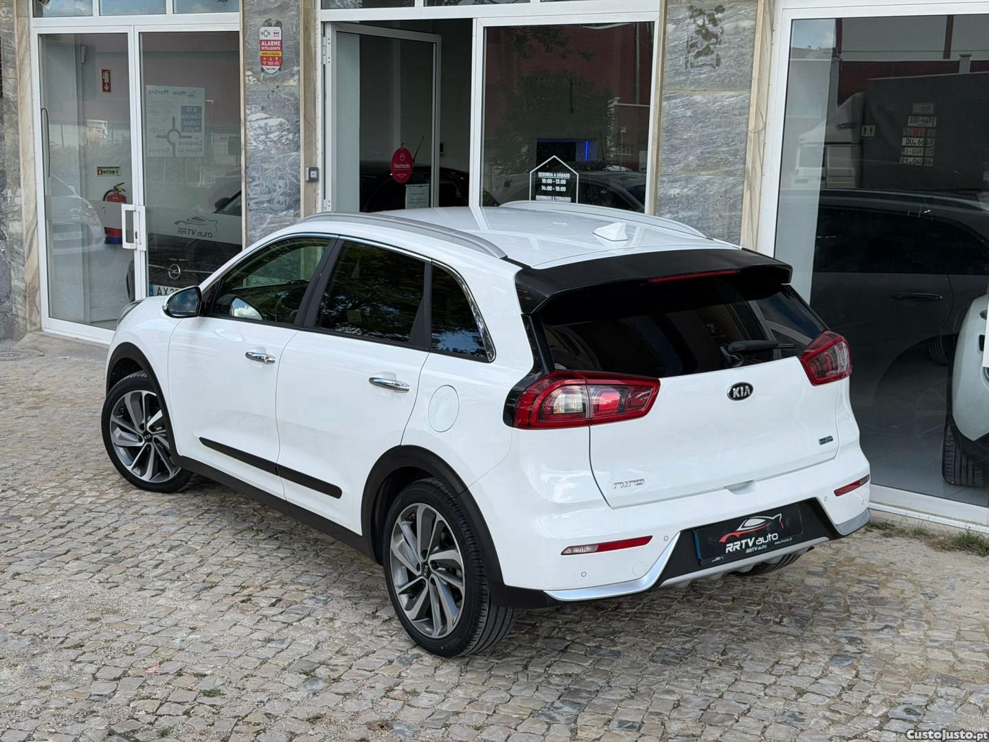 Kia Niro 1.6 GDi HEV Drive — fotografia 22