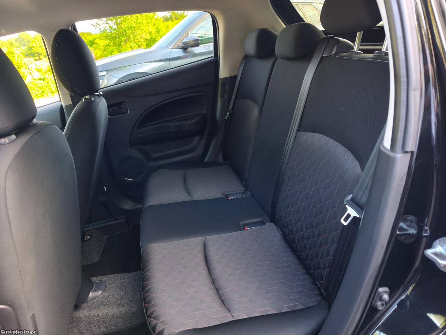 Mitsubishi Space Star 1.2i Connect Edition — fotografia 6