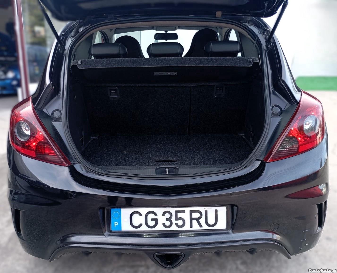 Opel Corsa OPC 1.6 turbo — fotografia 3
