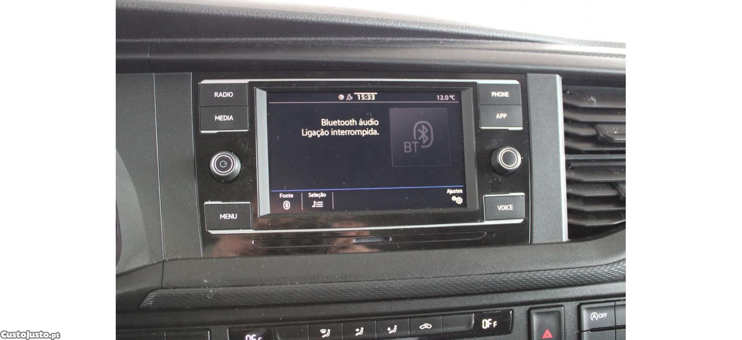 Volkswagen Caravelle Comfortline 2.0 TDI 150cv — fotografia 15