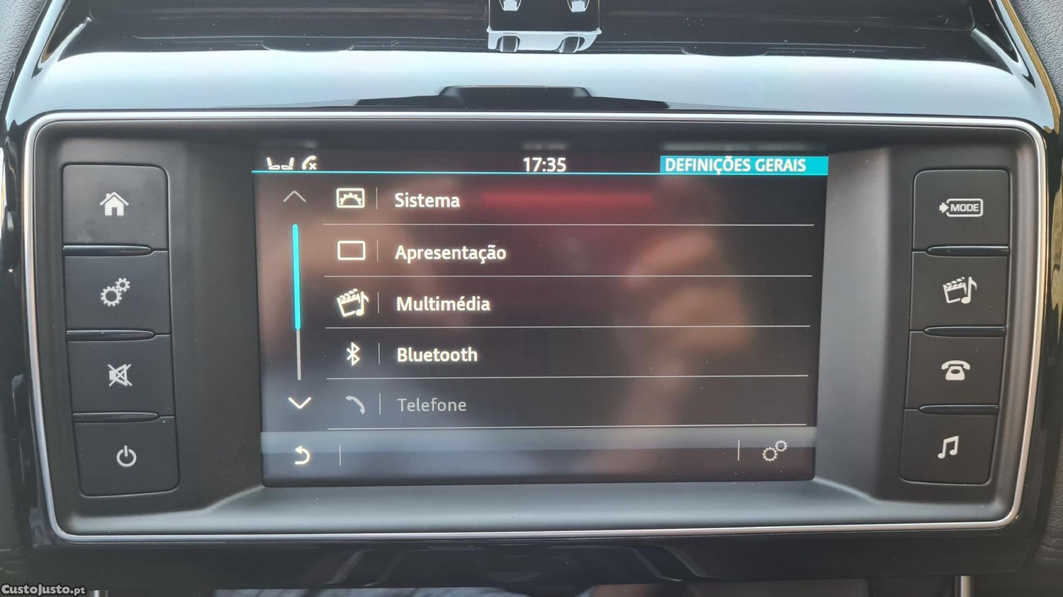 Jaguar XE 2.0 D Prestige — fotografia 12