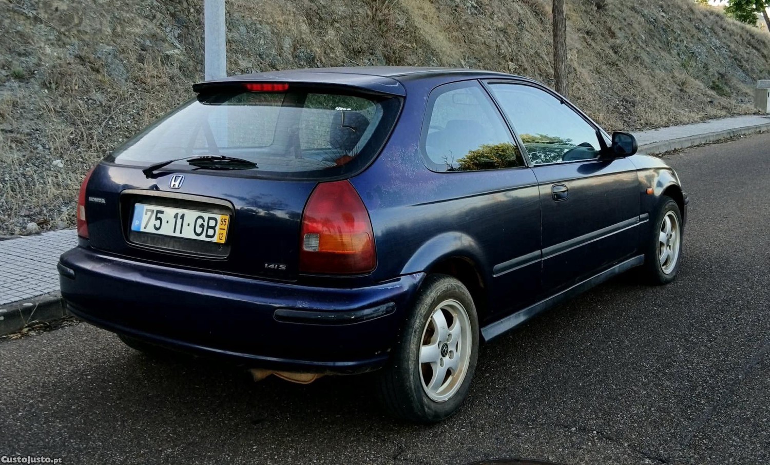 Honda Civic Hatchback — fotografia 2