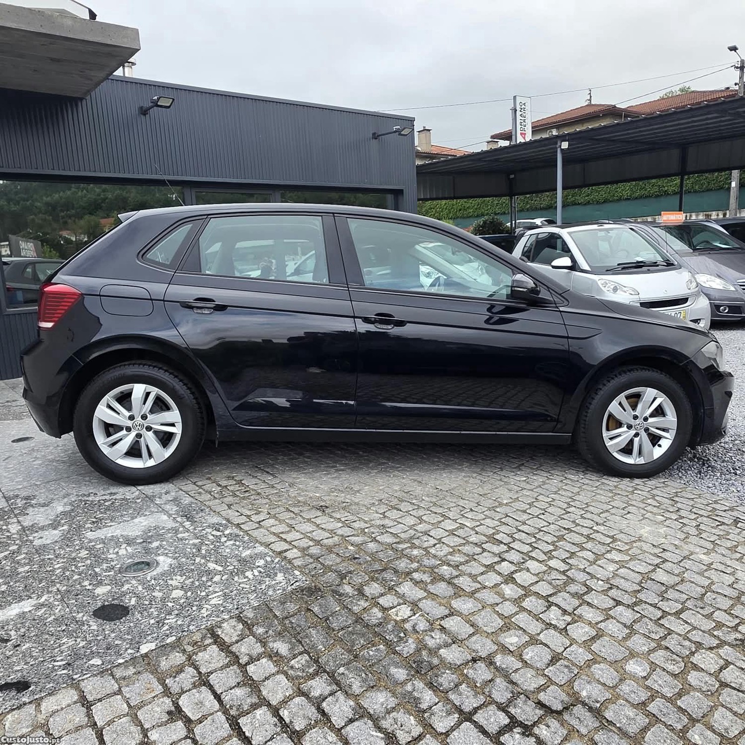 Volkswagen Polo 1.6 TDI Confortline — fotografia 14