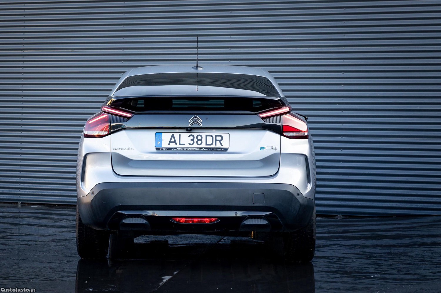 Citroën e-C4 50 kWh Shine — fotografia 11