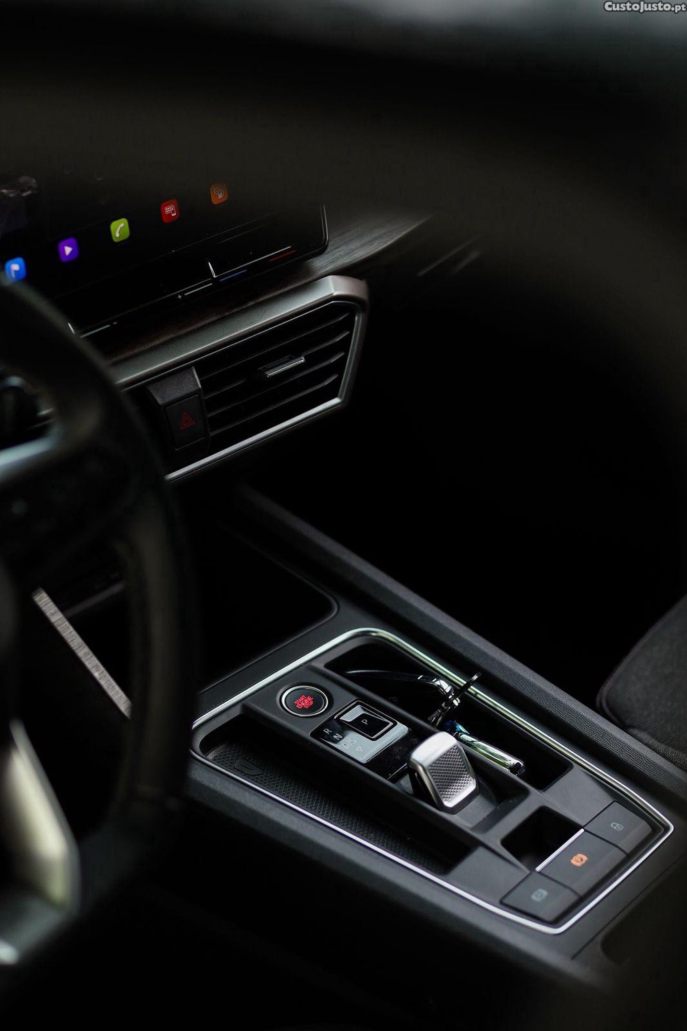 SEAT Leon 1.4 e-Hybrid DSG FR — fotografia 4