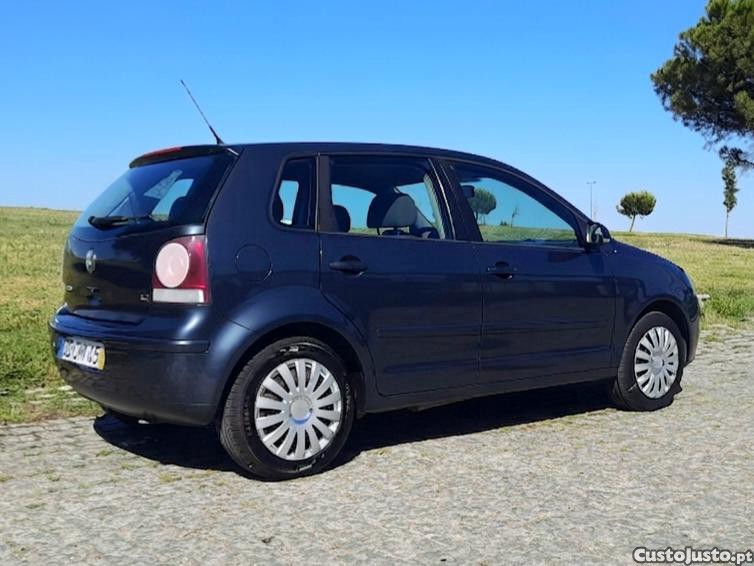 Volkswagen Polo 1.2i Confortline - IUC antigo — fotografia 7