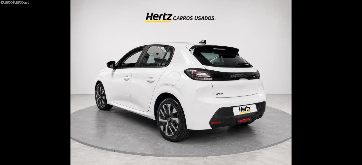 Peugeot 208 ActivePack 1.2Puretech 100cv — fotografia 13