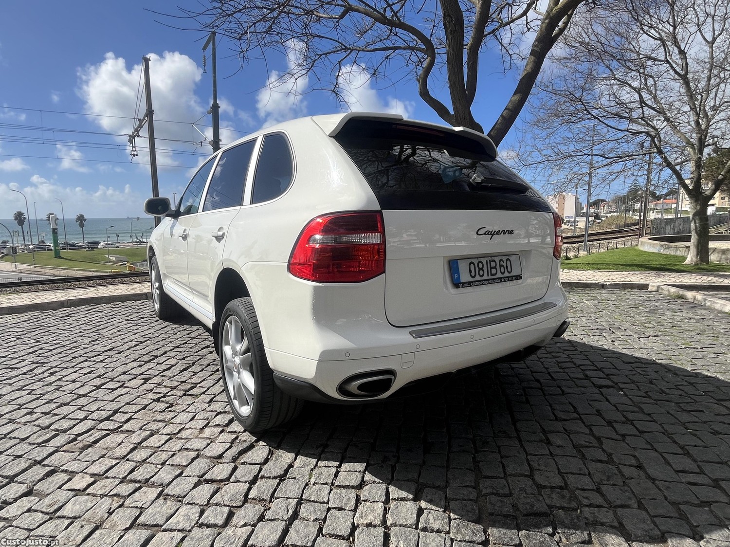 Porsche Cayenne V6 3.0 Diésel  - 09 — photo 2