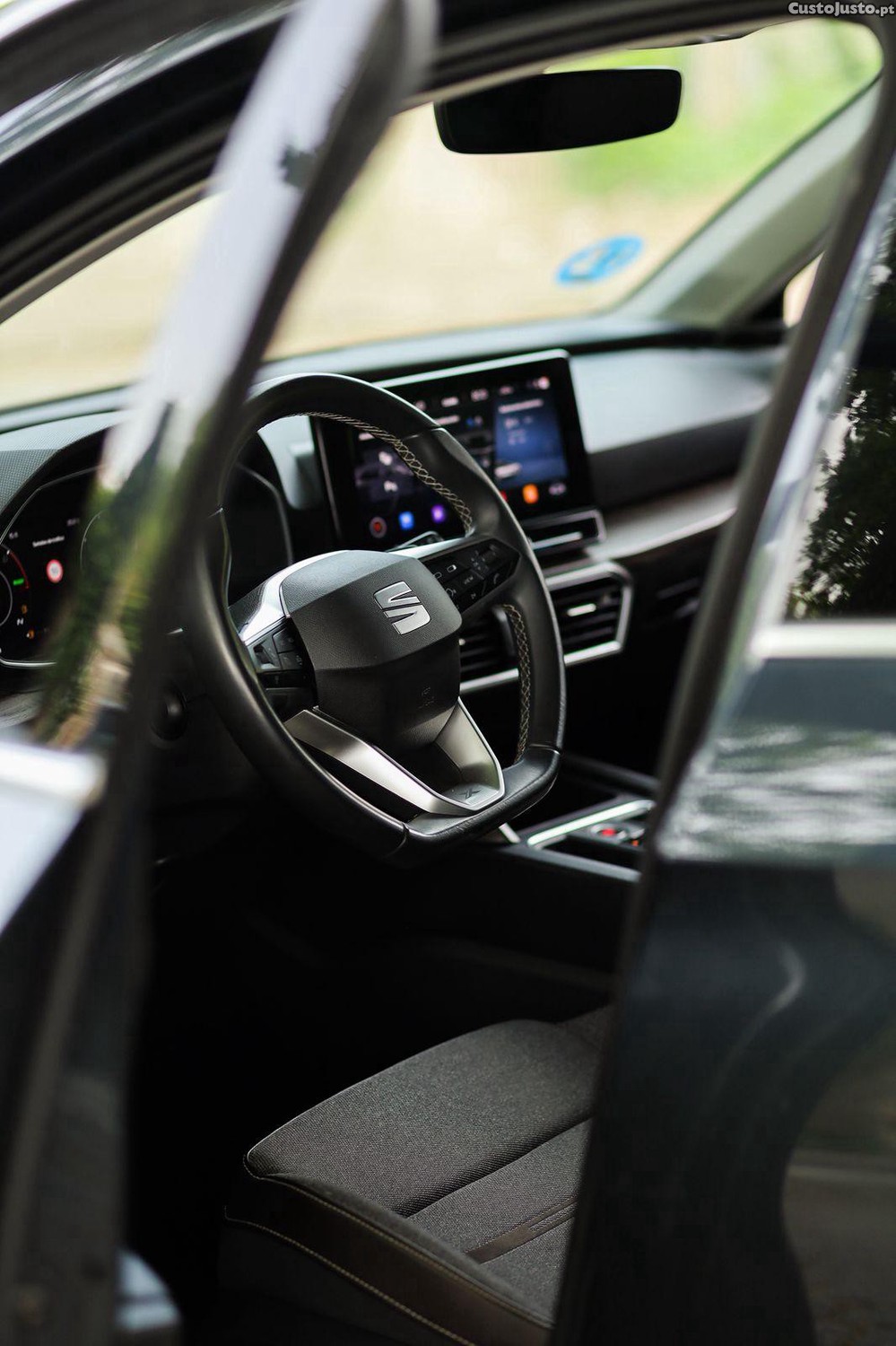 SEAT Leon 1.4 e-Hybrid DSG FR — fotografia 6