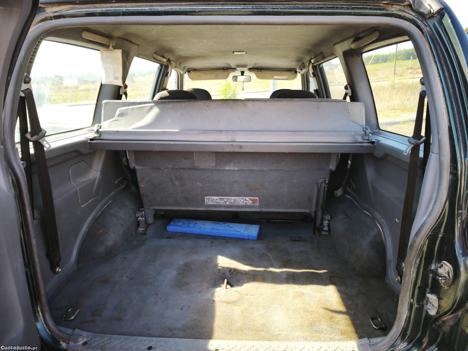 Nissan Terrano 2.7TDI — fotografia 8
